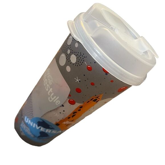 Universal Studios Florida Souvenir Coca Cola Drinking Cup Whirley DrinkWorks2023 - Picture 4 of 7